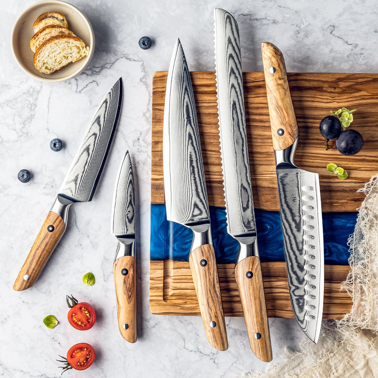 Fyn 5-Piece Damascus Knife Set – Complete Chef’s Collection with Olive Wood Handles