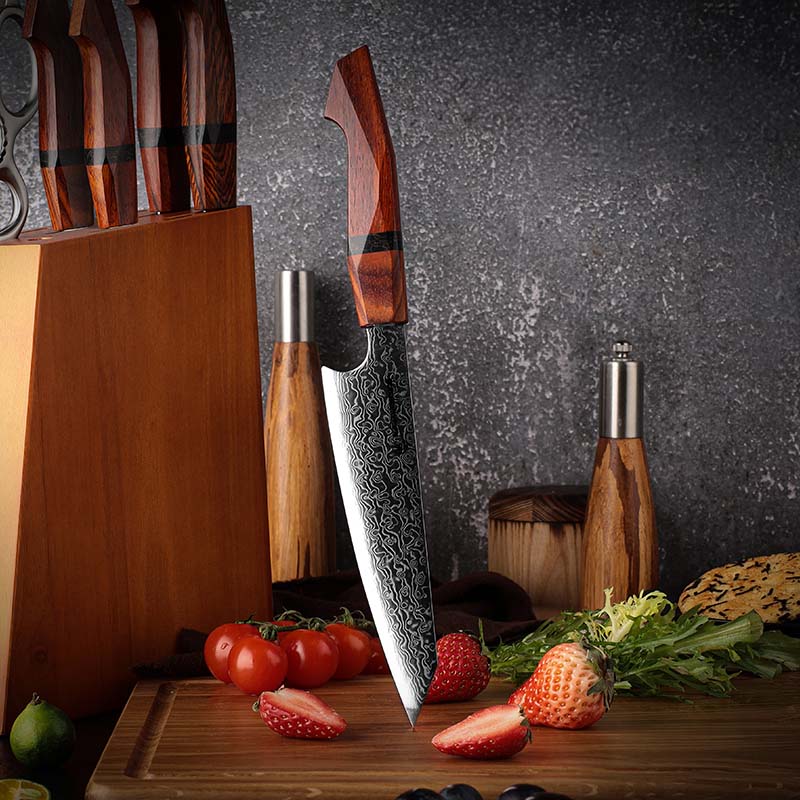 hardness of Damascus knife