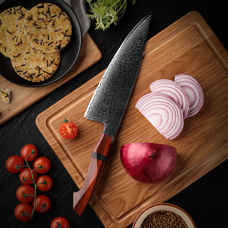 Fyn 8" Damascus Chef Knife with Sandalwood Handle – Precision Cutting Meets Timeless Craft