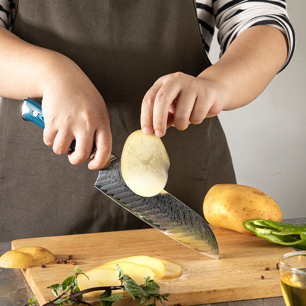Santoku Blade | Damascus Japanese Knife for Slicing & Chopping