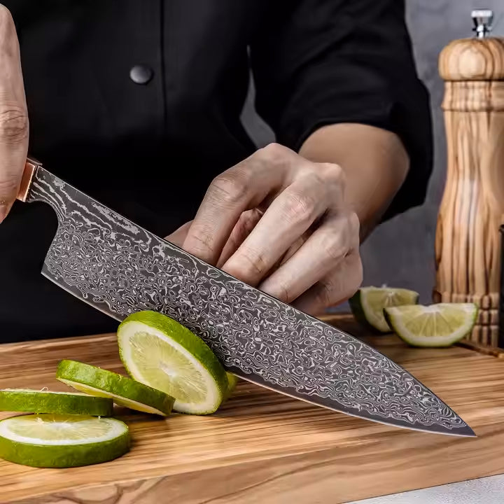 Fyn 8" Damascus Chef Knife – Professional Blade with Copper & Carbon Fiber Handle